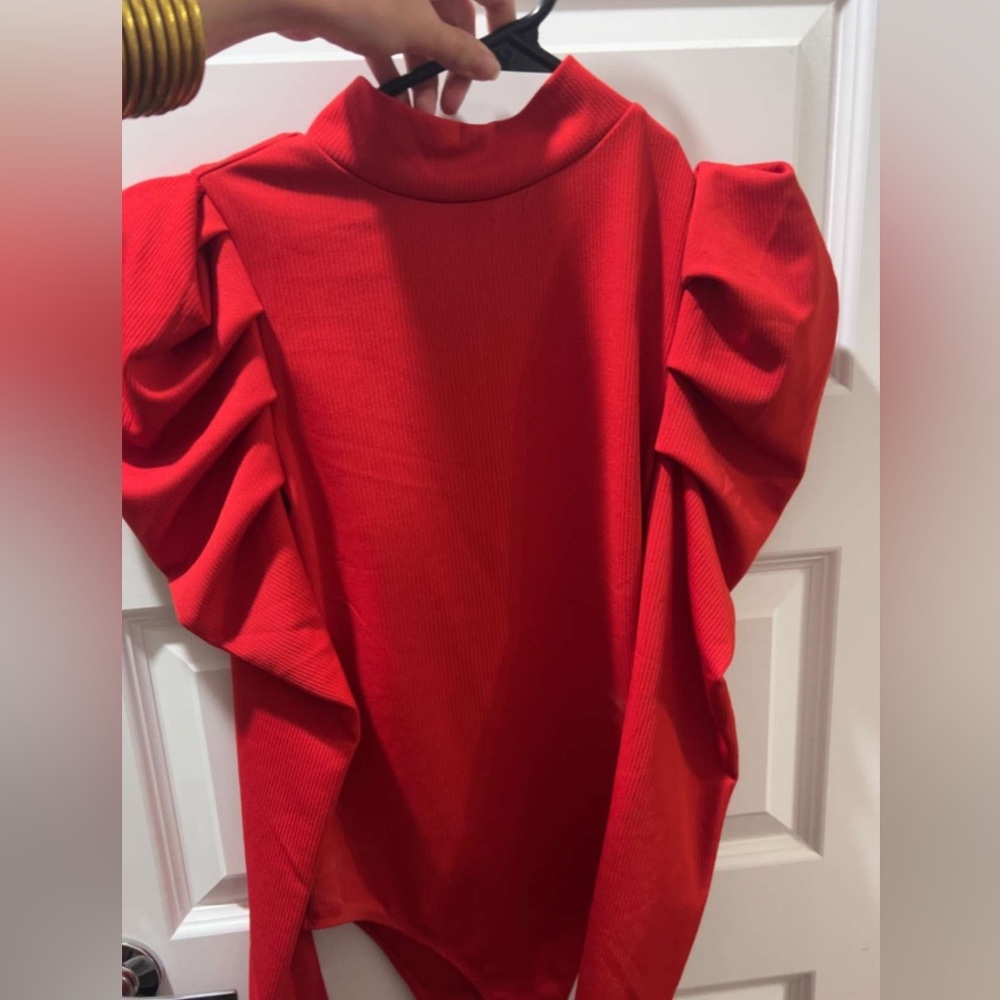 Red bodysuit long sleeve